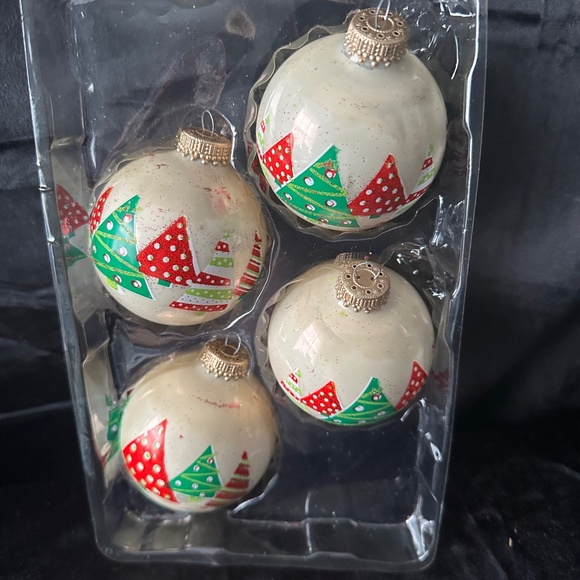 Vintage Holiday Time Christmas Tree glass ornaments - Picture 1 of 3